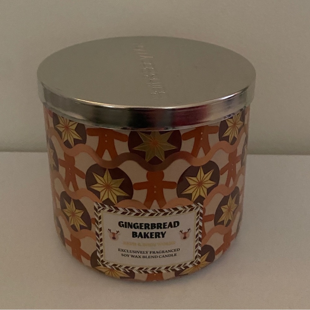 Bath & Body Works Gingerbread Bakery